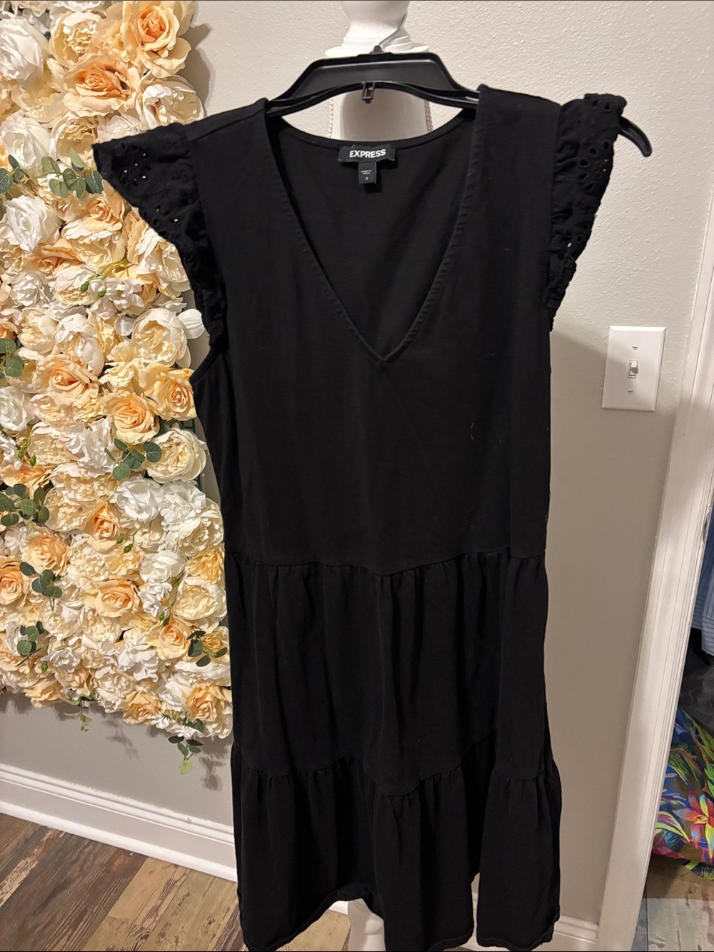 Express Black V-Neck Tiered Midi Dress with Eyelet Sleeves